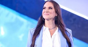 wwe-name-says-stephanie-mcmahon-is-the-epitome-of-what-a-leader-should-be