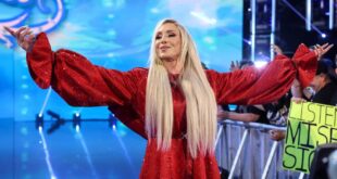 top-wwe-star-calls-charlotte-flair’s-injury-‘a-huge-blow’