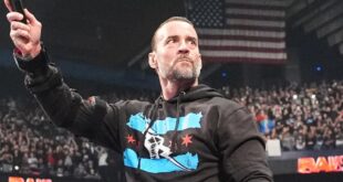 cm-punk-shares-injury-update-in-non-televised-wwe-appearance