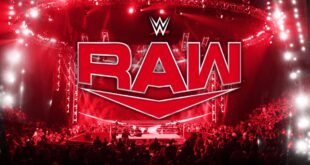 suspended-wwe-star-appears-on-raw